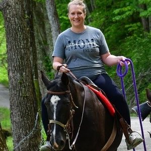 Meet your Posher, Julie